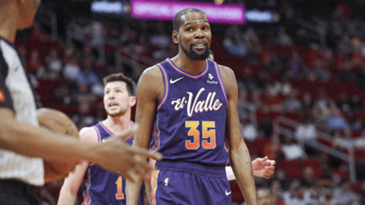 杜兰特连续十二场比赛得分超过表现优异，法国队不断突破！